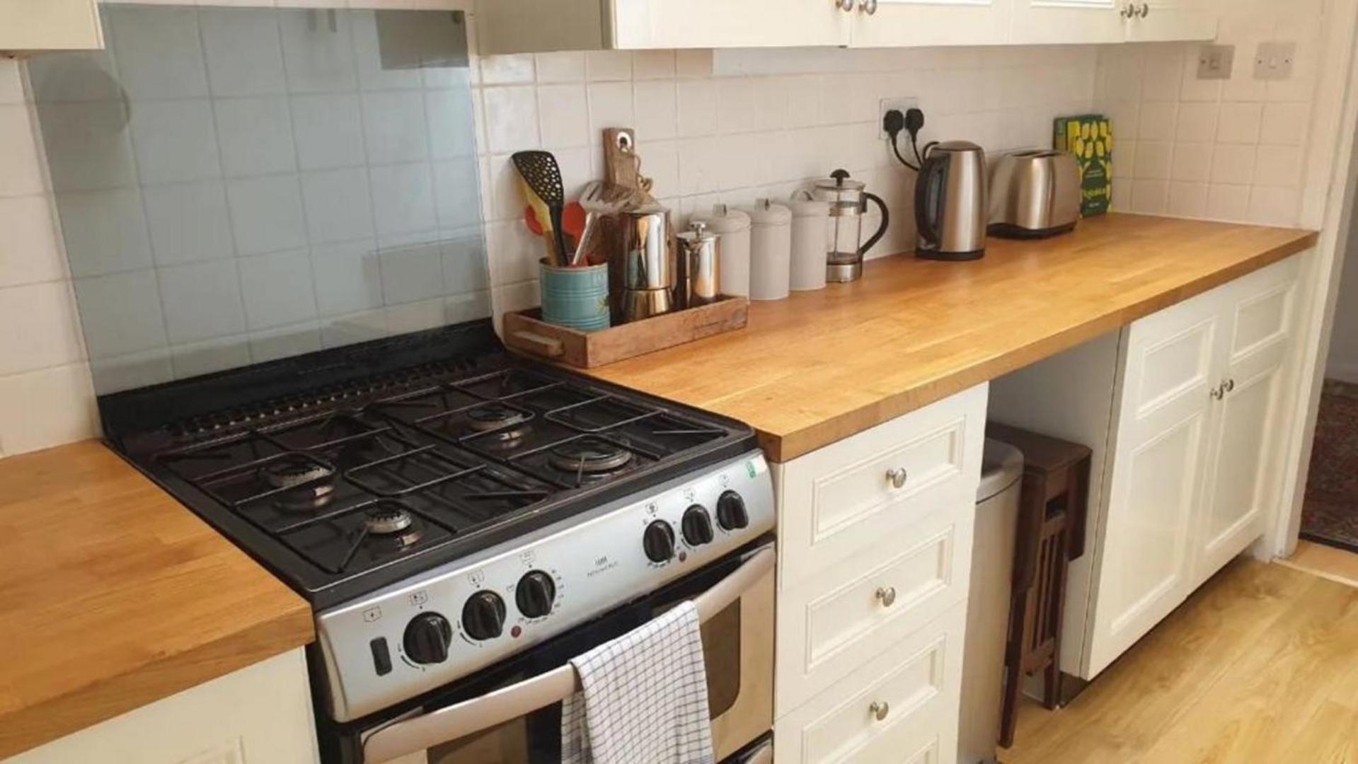 Charming 3 Bedroom Apartment In The Heart Of Vibrant Old Town Edinburgh Luaran gambar